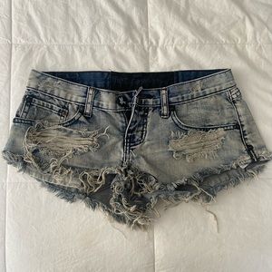 One teaspoon denim shorts || size 25